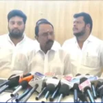 அமைச்சர் செங்கோட்டையன் செய்தியாளர்களிடம் பேசுகிறார்