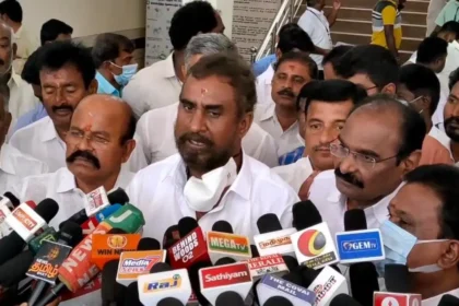 முன்னாள் அமைச்சர் எஸ்.பி. வேலுமணி காவலர் வேல்முருகனுக்கு விருது வழங்க கோரிக்கை விடுக்கிறார்