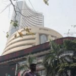 இந்தியப் பங்குச் சந்தை குறியீடுகள் சரிவைக் குறிக்கும் கிராஃப்