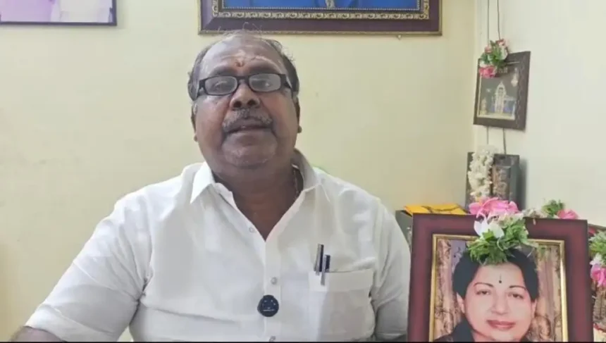 முன்னாள் அமைச்சர் ஆர்.பி.உதயகுமார் தாராபுரம் இடைத்தேர்தல் குறித்து பேசுகிறார்