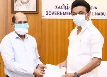 திமுக தலைவர் மு.க.ஸ்டாலின் செய்தியாளர் சந்திப்பில் பேசுகிறார்
