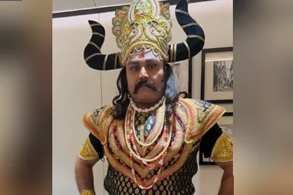 எமதர்மன் வேடத்தில் வீரேந்திர சேவாக்