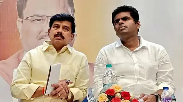 'வி த லீடர்ஸ்' இயக்கத்தின் தலைவர் அண்ணாமலை அறிவிப்பை வெளியிடுகிறார்