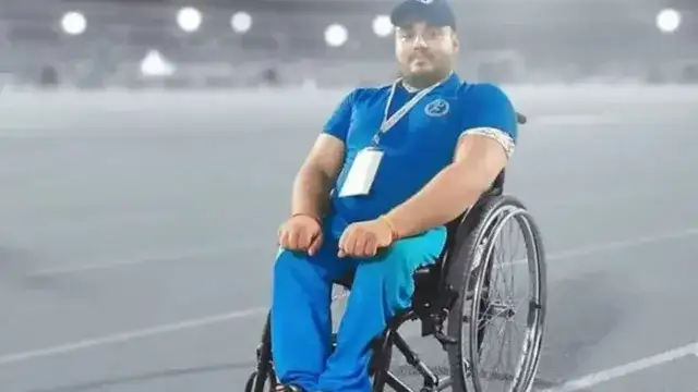 பாரா ஈட்டி எறிதல் வீரர் அன்மோல் வசிஷ்டா