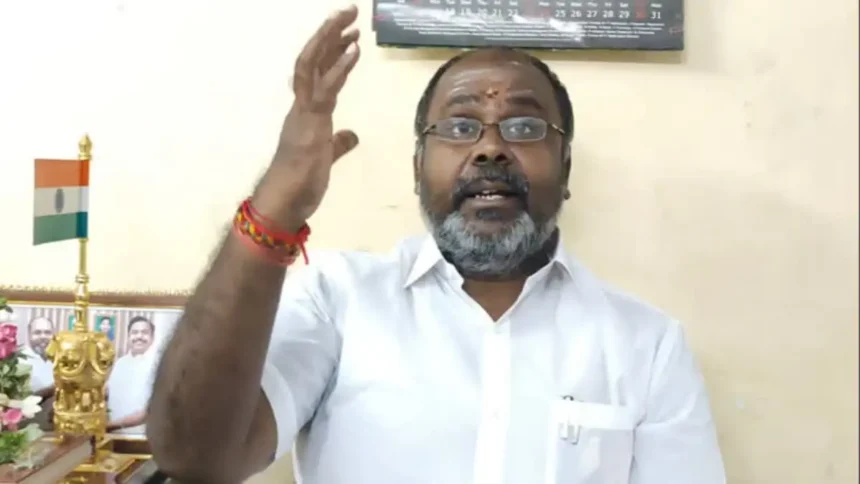 அதிமுக முன்னாள் அமைச்சர் ஆர்.பி. உதயகுமார்