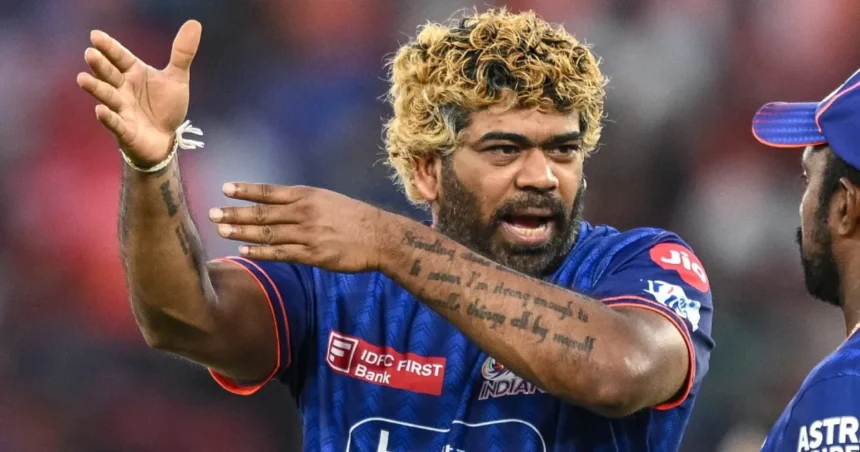 மும்பை இந்தியன்ஸ் அணியின் பயிற்சியாளர்கள் விலகல் குறித்த செய்தி