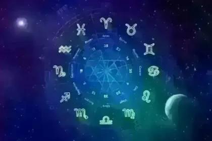 ஜோதிடர் ராசிபலன் கணிப்புகளை விளக்கும் காட்சி