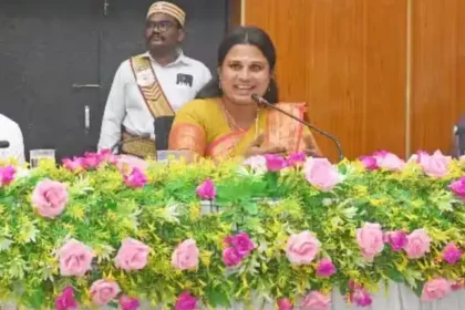 அமைச்சர் ஜெகதீஸ்வரி செய்தியாளர்களை சந்தித்து பேசுகிறார்
