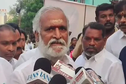 முன்னாள் அமைச்சர் பி.கே. சேகர் பாபு மற்றும் நாடாளுமன்ற உறுப்பினர் கலாநிதி வீராசாமி ஆகியோர் மீது வழக்குப்பதிவு